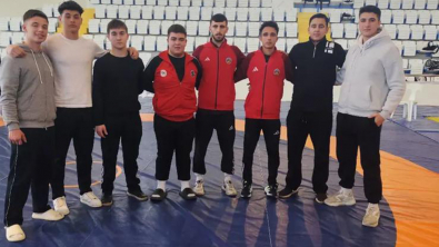 Kula Belediyesi güreşçilerinden Manisa İl Şampiyonası’nda büyük başarı