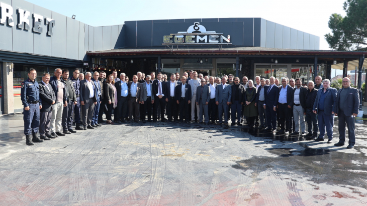 Kula Belediyesi’nden 19 Ekim Muhtarlar Günü’nde anlamlı buluşma