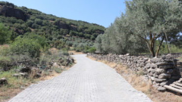 Şeremet'ee 8 Bin Metrekare Kilit Parke