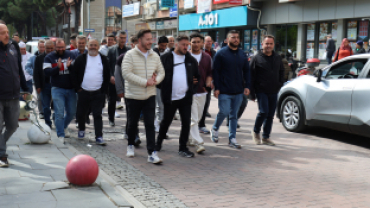 Kula’nın gururu Melih Özdemir memleketinde coşkuyla karşılandı