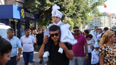 Toplu Sünnet Merasimi Coşkuyla Gerçekleşti