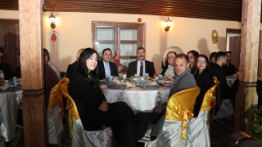 Kula’da Gençlerle Kültürel Farkındalık ve Yaren Gecesi Buluşması