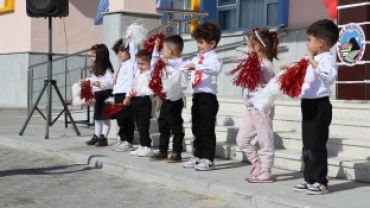 İbrahim Kasapoğlu Gündüz Bakımevi’nde ilk Cumhuriyet Bayramı coşkusu