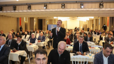 Başkan Dönmez, Enerji Kentleri Birliği Toplantısında Kula’nın Jeotermal Gücünü Anlattı