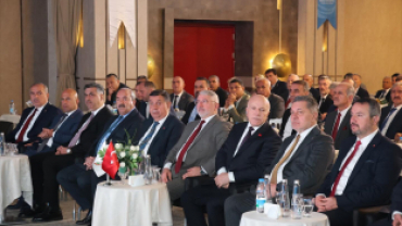 Başkan Dönmez, Enerji Kentleri Birliği Toplantısında Kula’nın Jeotermal Gücünü Anlattı