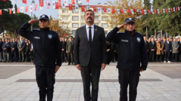 87 yıl geçti, özlemin aynı: Kula’da Atamızı saygıyla anıyoruz