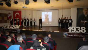 87 yıl geçti, özlemin aynı: Kula’da Atamızı saygıyla anıyoruz