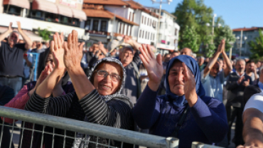 CHP GENEL BAŞKANI ÖZEL, KULA'YI ZİYARET ETTİ