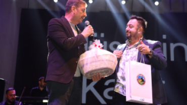 Kula’da kurtuluş coşkusu Hüseyin Kağıt konseriyle başladı