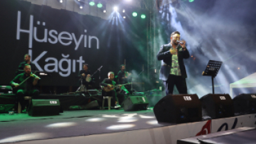 Kula’da kurtuluş coşkusu Hüseyin Kağıt konseriyle başladı